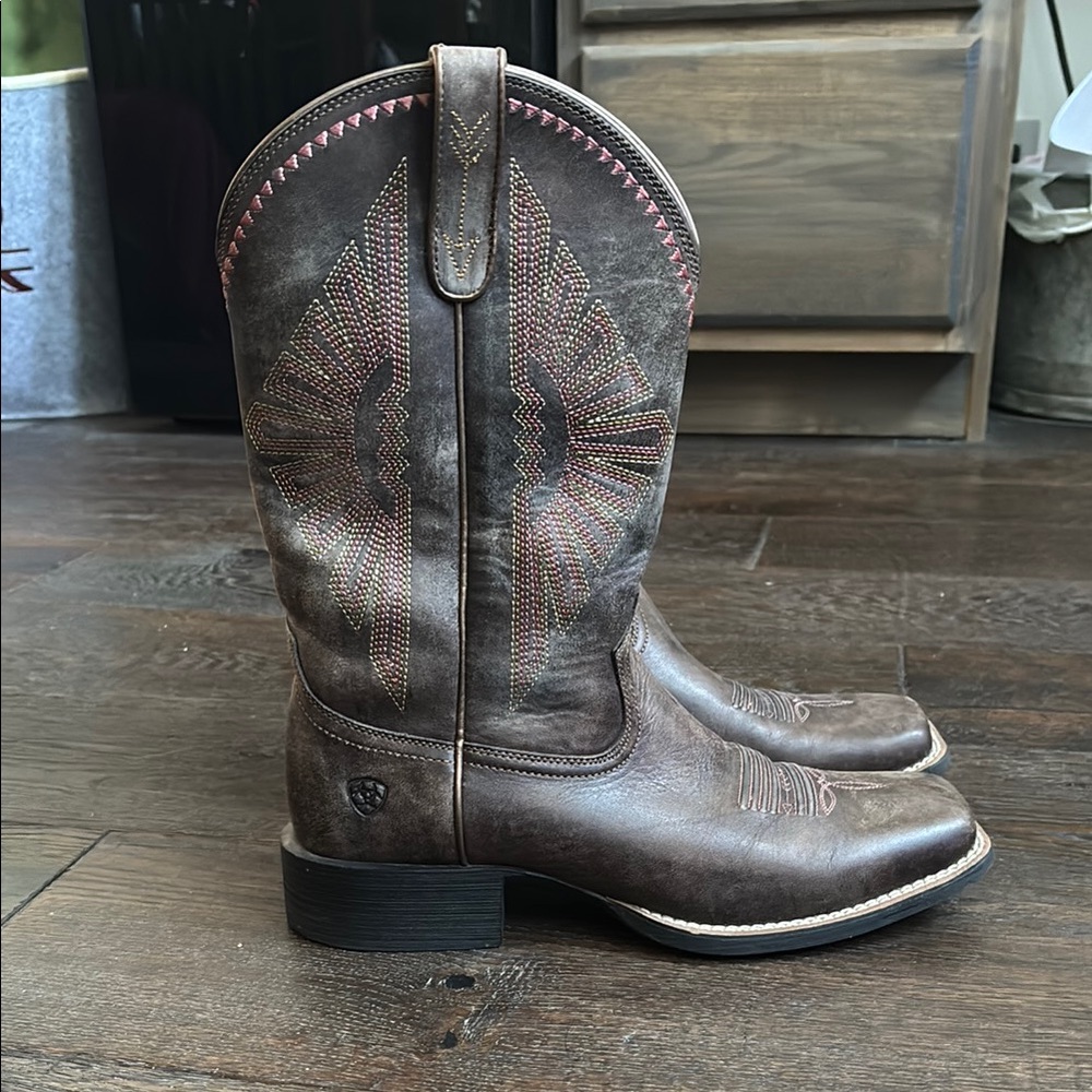 Ariat Brown Western Boots
